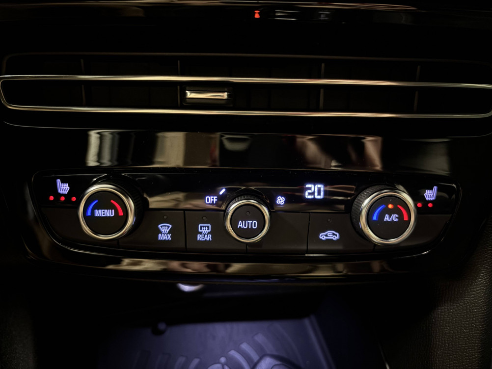 Acheter Opel Mokka Mokka 1.2 Turbo 130 ch BVA8 Ultimate 5p occasion dans les concessions du Groupe Faurie