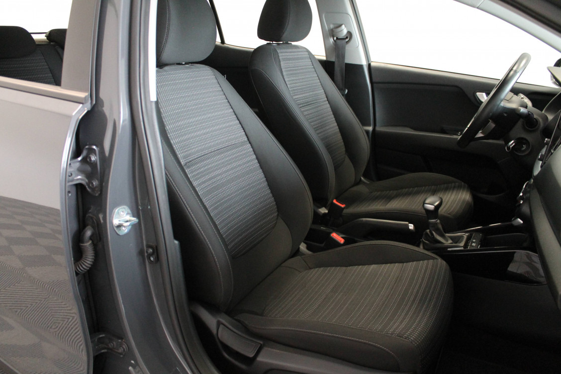 Acheter Kia Stonic Stonic 1.0 T-GDi 100 ch DCT7 Active 5p occasion dans les concessions du Groupe Faurie