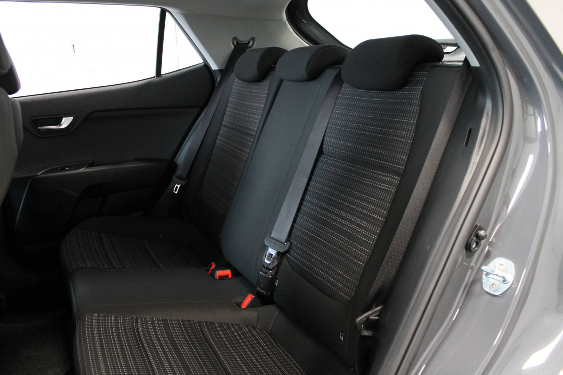 Acheter Kia Stonic Stonic 1.0 T-GDi 100 ch DCT7 Active 5p occasion dans les concessions du Groupe Faurie