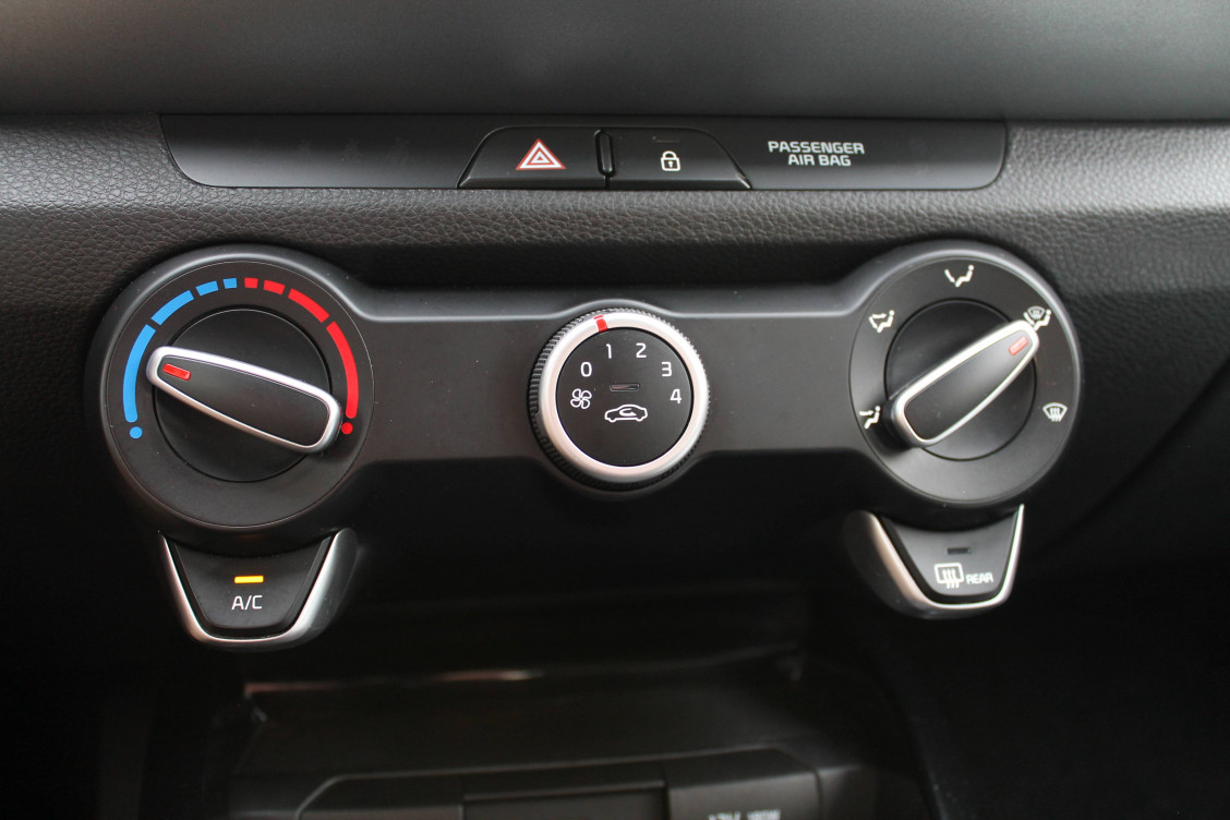 Acheter Kia Stonic Stonic 1.0 T-GDi 100 ch DCT7 Active 5p occasion dans les concessions du Groupe Faurie