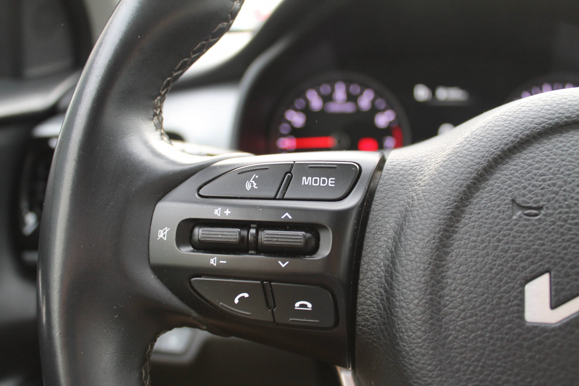 Acheter Kia Stonic Stonic 1.0 T-GDi 100 ch DCT7 Active 5p occasion dans les concessions du Groupe Faurie