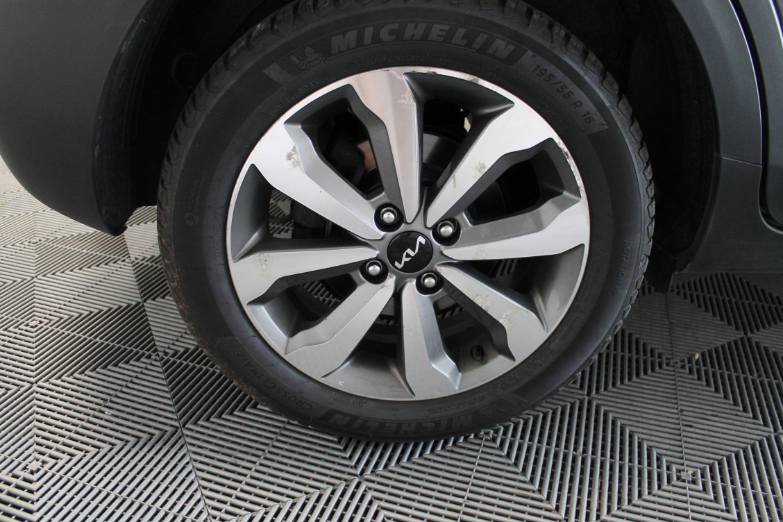 Acheter Kia Stonic Stonic 1.0 T-GDi 100 ch DCT7 Active 5p occasion dans les concessions du Groupe Faurie