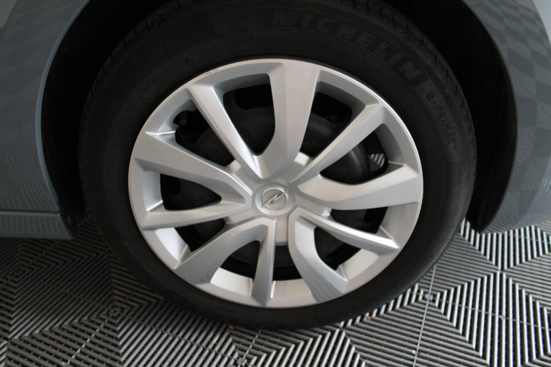Acheter Opel Corsa Corsa 1.2 75 ch BVM5  5p occasion dans les concessions du Groupe Faurie