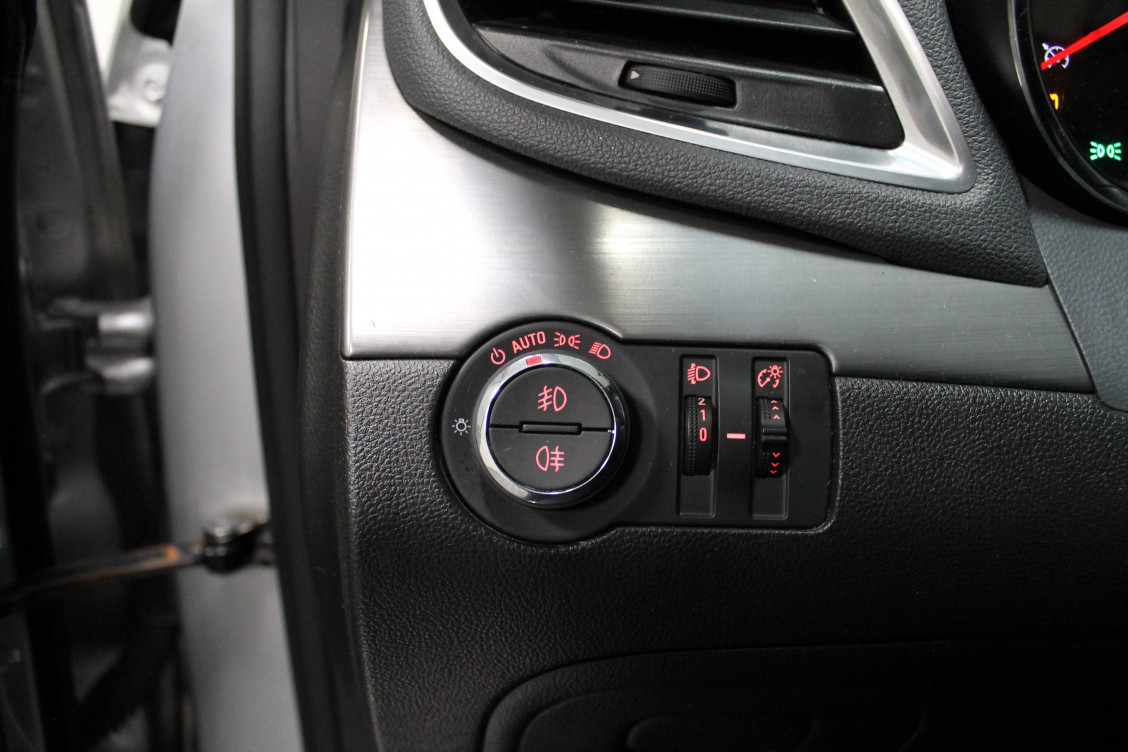 Acheter Opel Mokka Mokka 1.6 CDTI - 136 ch FAP 4x2 ecoFLEX Start&Stop Cosmo Pack 5p occasion dans les concessions du Groupe Faurie