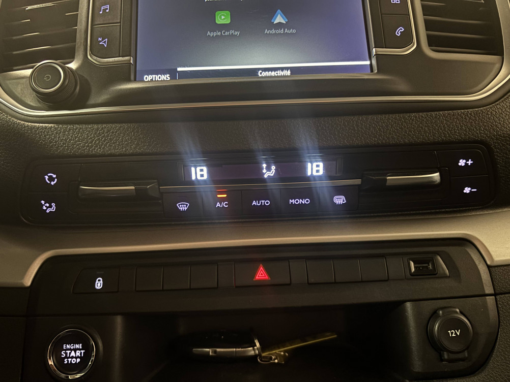 Acheter Opel Vivaro Fourgon VIVARO CA FIXE L3 2.0 DIESEL 180 CH PTAC AUGMENTE BVA8 PACK BUSINESS 4p occasion dans les concessions du Groupe Faurie