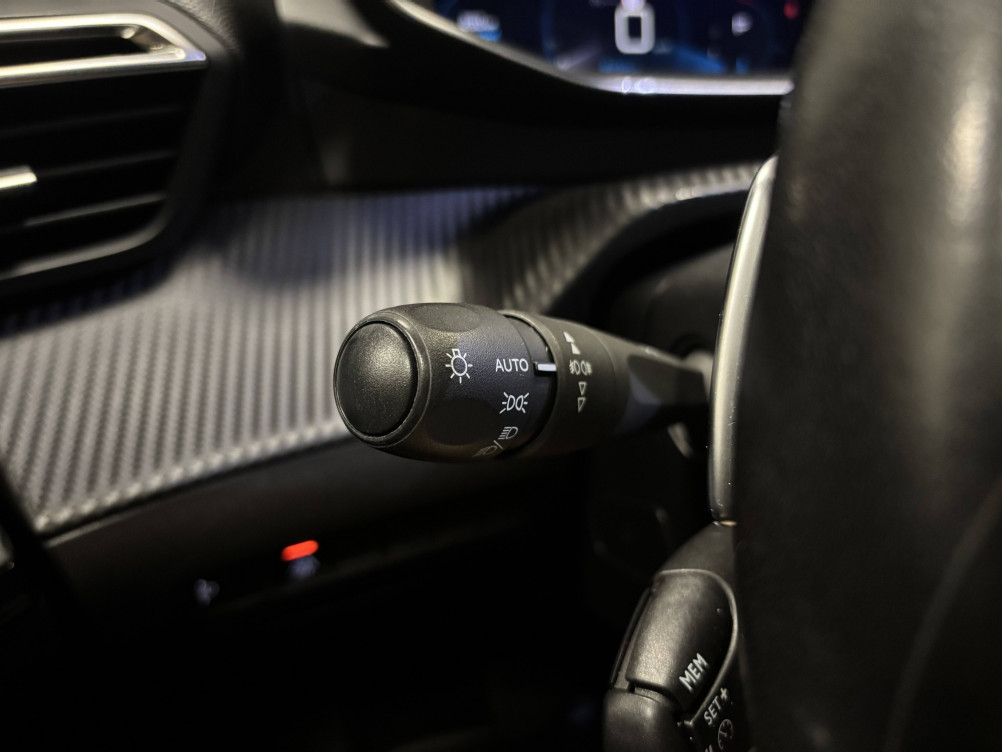 Acheter Peugeot 2008 2008 BlueHDi 130 S&S EAT8 Allure Business 5p occasion dans les concessions du Groupe Faurie