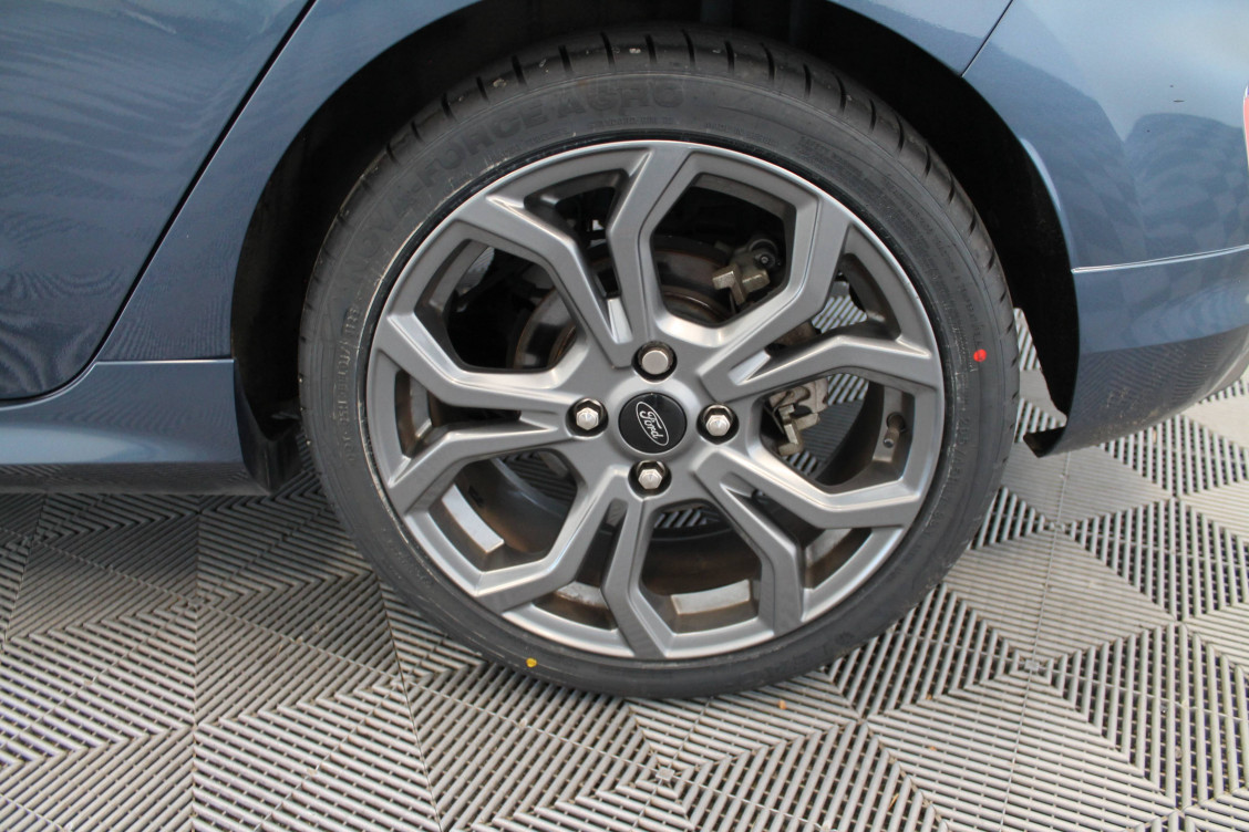 Acheter Ford Fiesta Fiesta 1.0 EcoBoost 100 ch S&S BVM6 ST-Line 5p occasion dans les concessions du Groupe Faurie