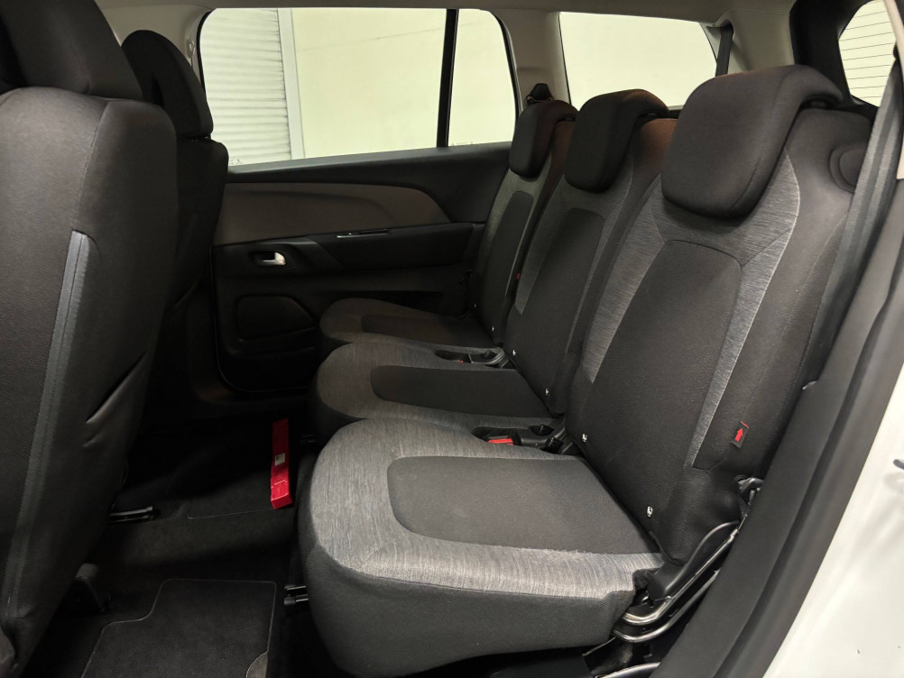 Acheter Citroën C4 Spacetourer Grand C4 Spacetourer PureTech 130 S&S BVM6 Feel 5p occasion dans les concessions du Groupe Faurie