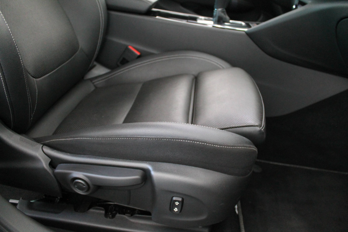 Acheter Opel Insignia Insignia Grand Sport 2.0 Diesel 174 ch BVA8 Ultimate 5p occasion dans les concessions du Groupe Faurie
