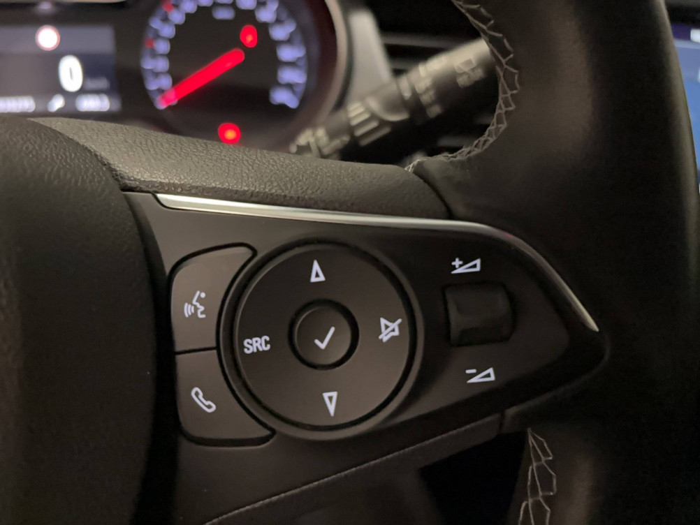 Acheter Opel Crossland Crossland 1.2 Turbo 110 ch BVM6 Elegance Business 5p occasion dans les concessions du Groupe Faurie