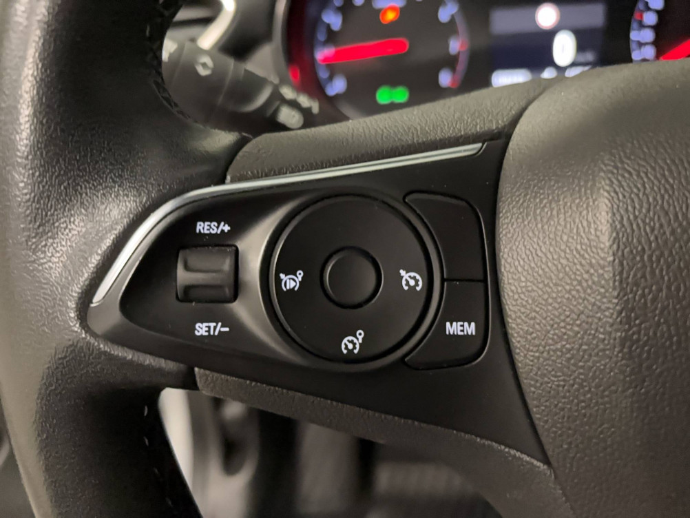 Acheter Opel Crossland Crossland 1.2 Turbo 110 ch BVM6 Elegance Business 5p occasion dans les concessions du Groupe Faurie