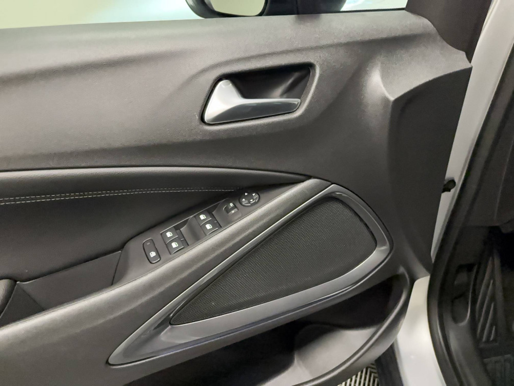 Acheter Opel Crossland Crossland 1.2 Turbo 110 ch BVM6 Elegance Business 5p occasion dans les concessions du Groupe Faurie