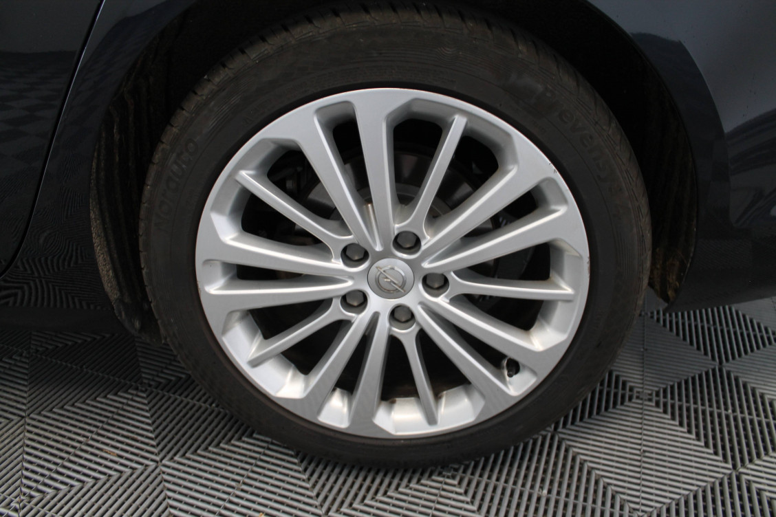 Acheter Opel Insignia Insignia Grand Sport 1.5 Turbo 165 ch BVA6 Elite 5p occasion dans les concessions du Groupe Faurie