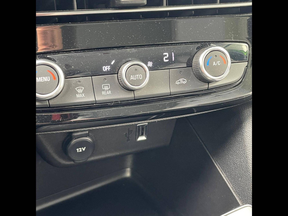 Acheter Opel Mokka Mokka Electrique 136 ch & Batterie 50 kWh  5p occasion dans les concessions du Groupe Faurie