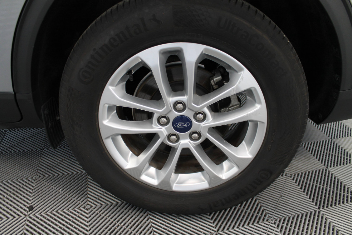 Acheter Ford Kuga Kuga 2.5 Duratec 190 ch FlexiFuel FHEV E85 Powershift Titanium 5p occasion dans les concessions du Groupe Faurie