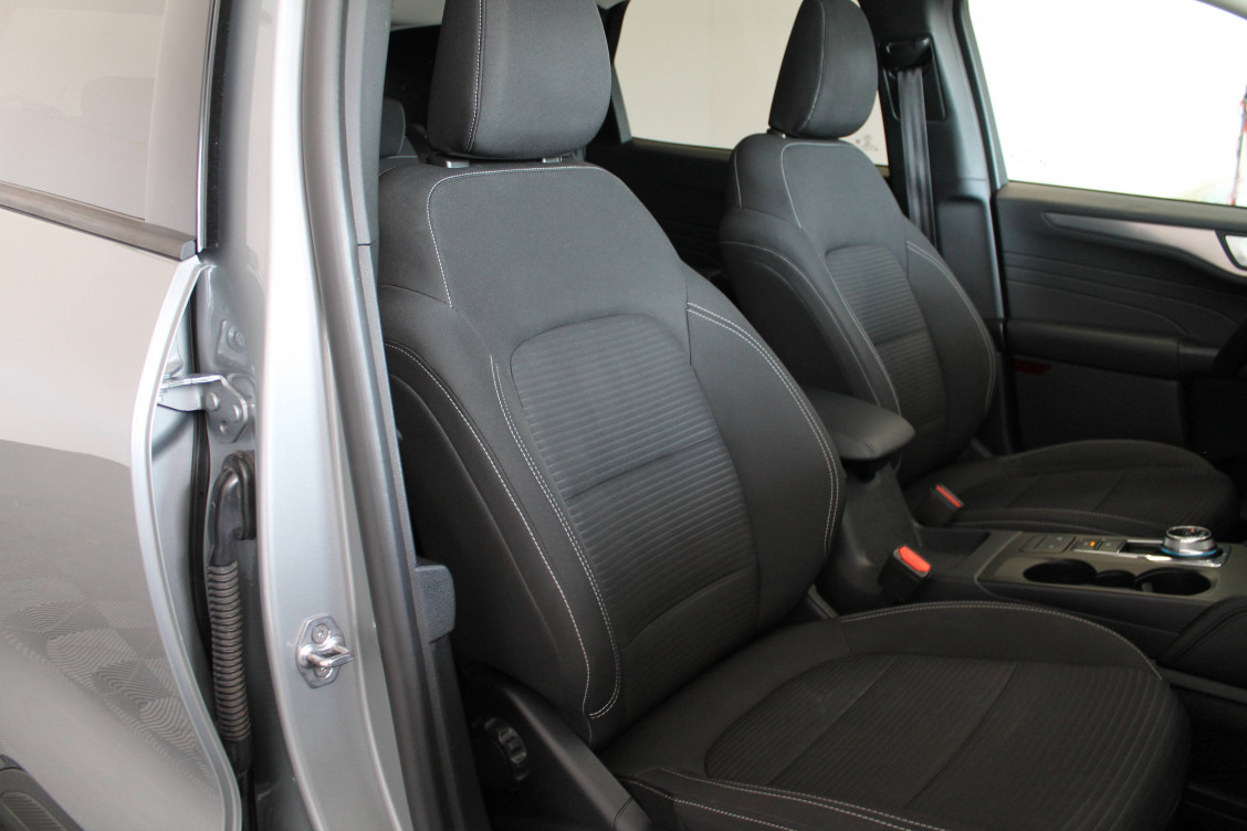 Acheter Ford Kuga Kuga 2.5 Duratec 190 ch FlexiFuel FHEV E85 Powershift Titanium 5p occasion dans les concessions du Groupe Faurie