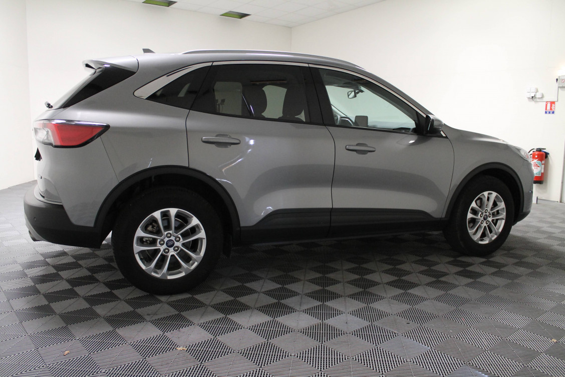 Acheter Ford Kuga Kuga 2.5 Duratec 190 ch FlexiFuel FHEV E85 Powershift Titanium 5p occasion dans les concessions du Groupe Faurie