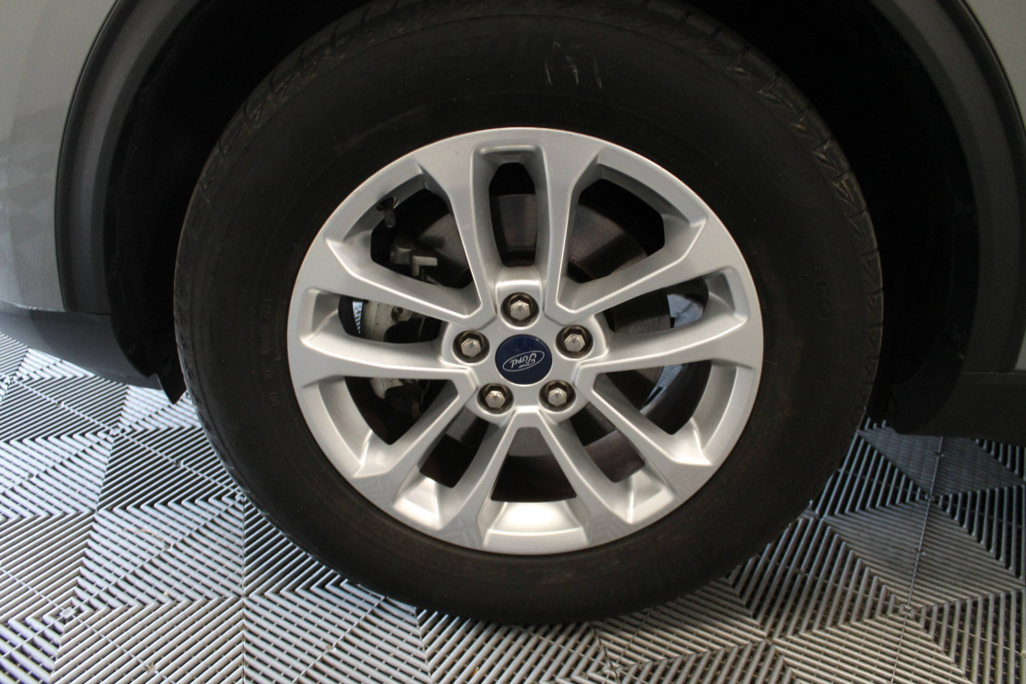 Acheter Ford Kuga Kuga 2.5 Duratec 190 ch FlexiFuel FHEV E85 Powershift Titanium 5p occasion dans les concessions du Groupe Faurie