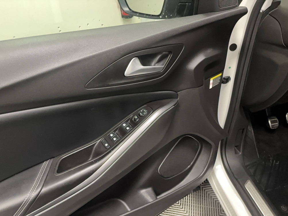Acheter Opel Grandland X Grandland X 1.2 Turbo 130 ch Innovation Business 5p occasion dans les concessions du Groupe Faurie