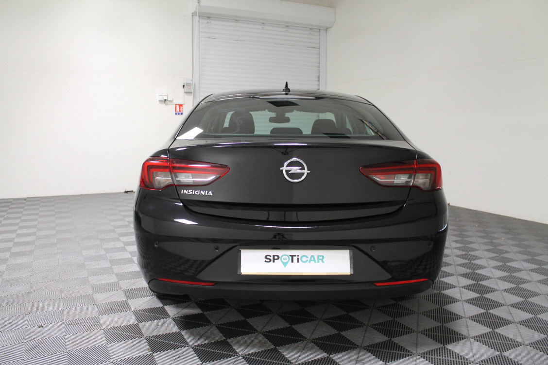 Acheter Opel Insignia Insignia Grand Sport 1.6 Diesel 136 ch Edition Business 5p occasion dans les concessions du Groupe Faurie