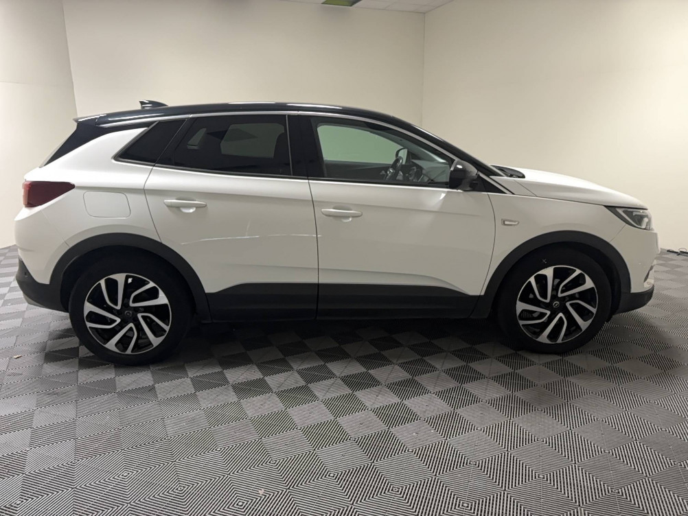 Acheter Opel Grandland X Grandland X 1.2 Turbo 130 ch Innovation Business 5p occasion dans les concessions du Groupe Faurie