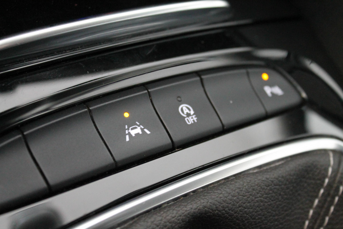 Acheter Opel Insignia Insignia Grand Sport 1.6 Diesel 136 ch Edition Business 5p occasion dans les concessions du Groupe Faurie