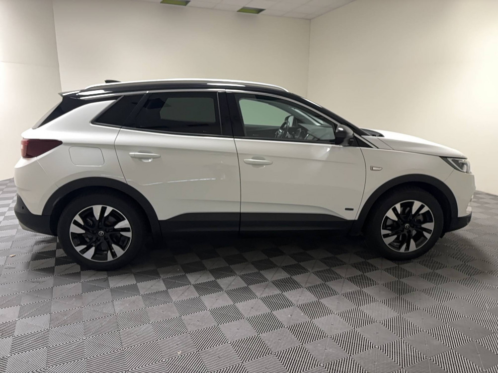 Acheter Opel Grandland X Grandland X Hybrid4 300 ch AWD BVA8 Ultimate 5p occasion dans les concessions du Groupe Faurie