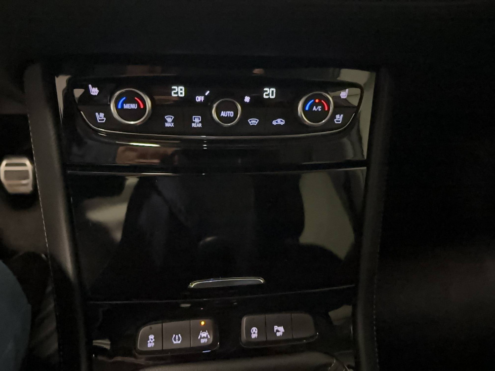 Acheter Opel Grandland X Grandland X 1.2 Turbo 130 ch Innovation Business 5p occasion dans les concessions du Groupe Faurie