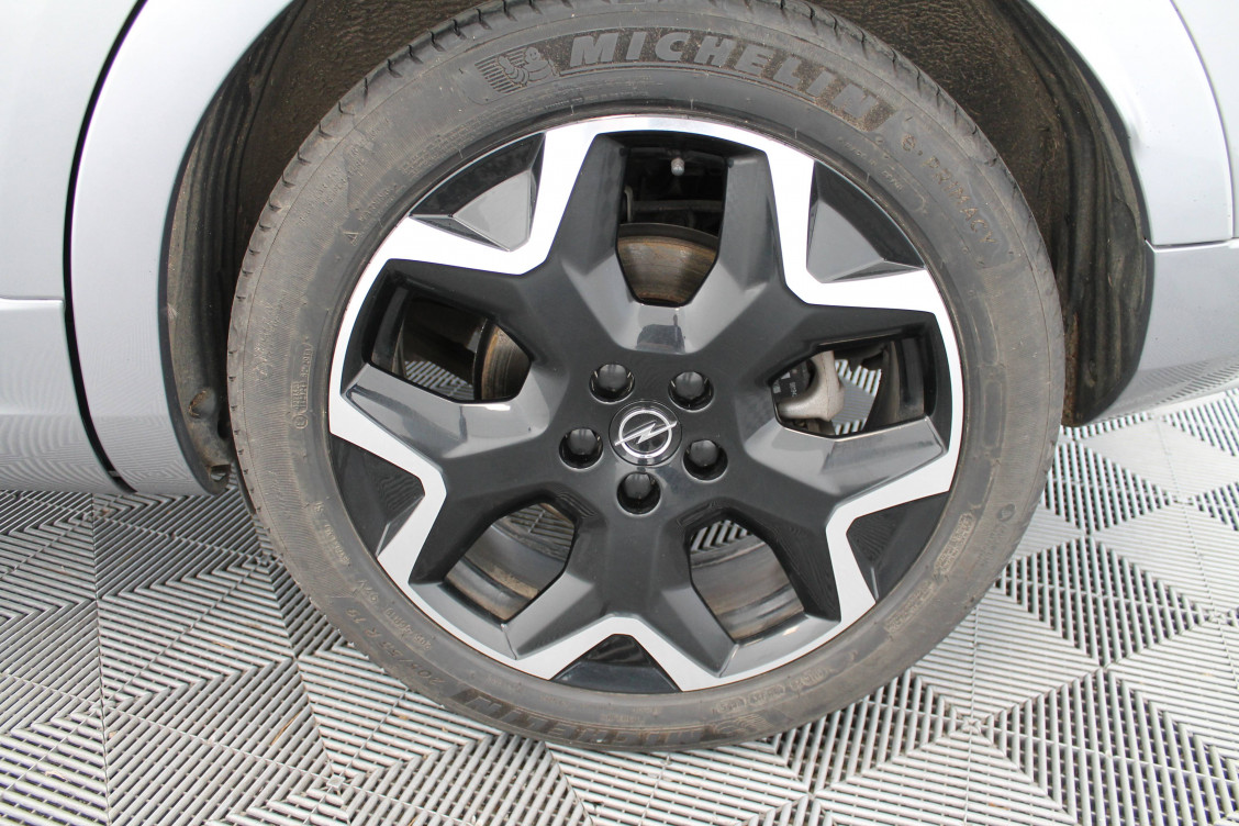 Acheter Opel Grandland Grandland Hybrid 225 ch BVA8 Elegance Business 5p occasion dans les concessions du Groupe Faurie