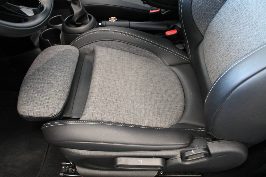 Acheter Mini Mini Hatch 3 Portes Cooper 136 ch Edition Greenwich 3p occasion dans les concessions du Groupe Faurie