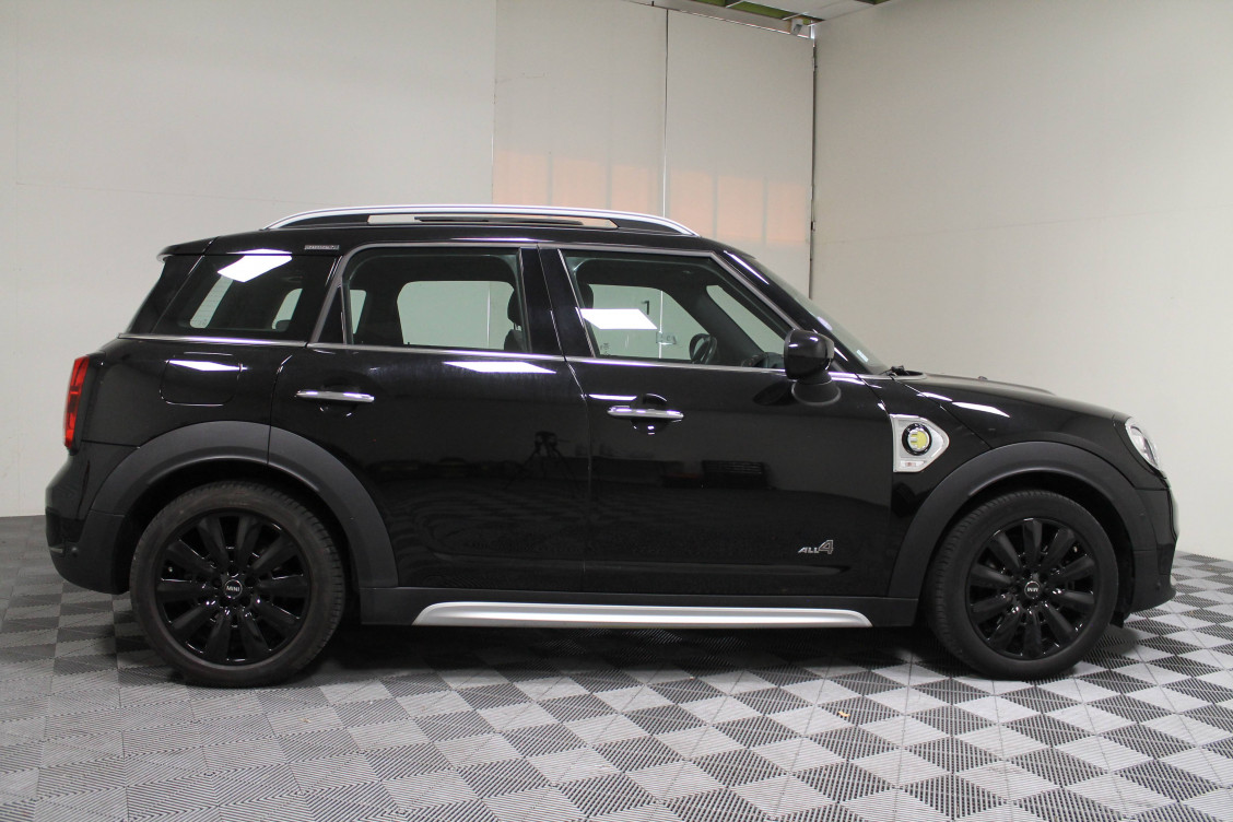 Acheter Mini Countryman F60 Countryman 136 - 88 ch ALL4 BVA6 Cooper SE Longstone 5p occasion dans les concessions du Groupe Faurie