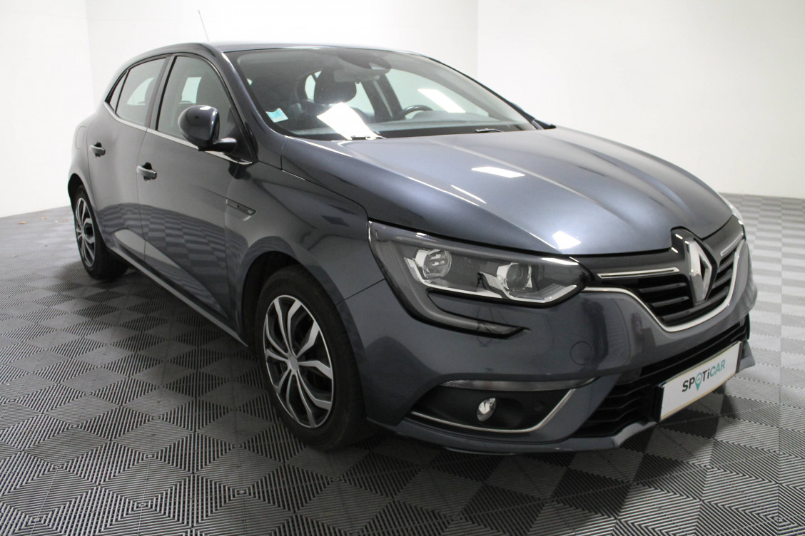 Acheter Renault Megane 4 Mégane IV Berline Blue dCi 115 Business 5p occasion dans les concessions du Groupe Faurie