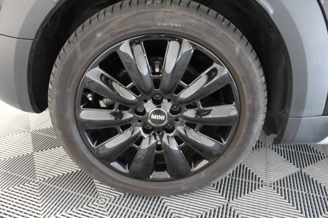 Acheter Mini Countryman F60 Countryman 136 - 88 ch ALL4 BVA6 Cooper SE Longstone 5p occasion dans les concessions du Groupe Faurie