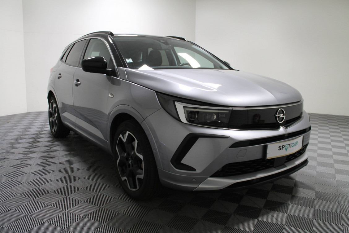 Acheter Opel Grandland Grandland Hybrid 225 ch BVA8 Elegance Business 5p occasion dans les concessions du Groupe Faurie