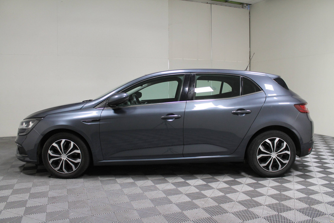 Acheter Renault Megane 4 Mégane IV Berline Blue dCi 115 Business 5p occasion dans les concessions du Groupe Faurie