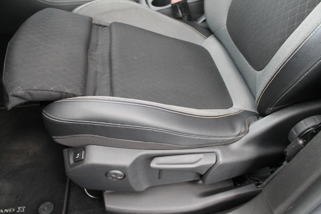 Acheter Opel Grandland Grandland Hybrid 225 ch BVA8 Elegance Business 5p occasion dans les concessions du Groupe Faurie