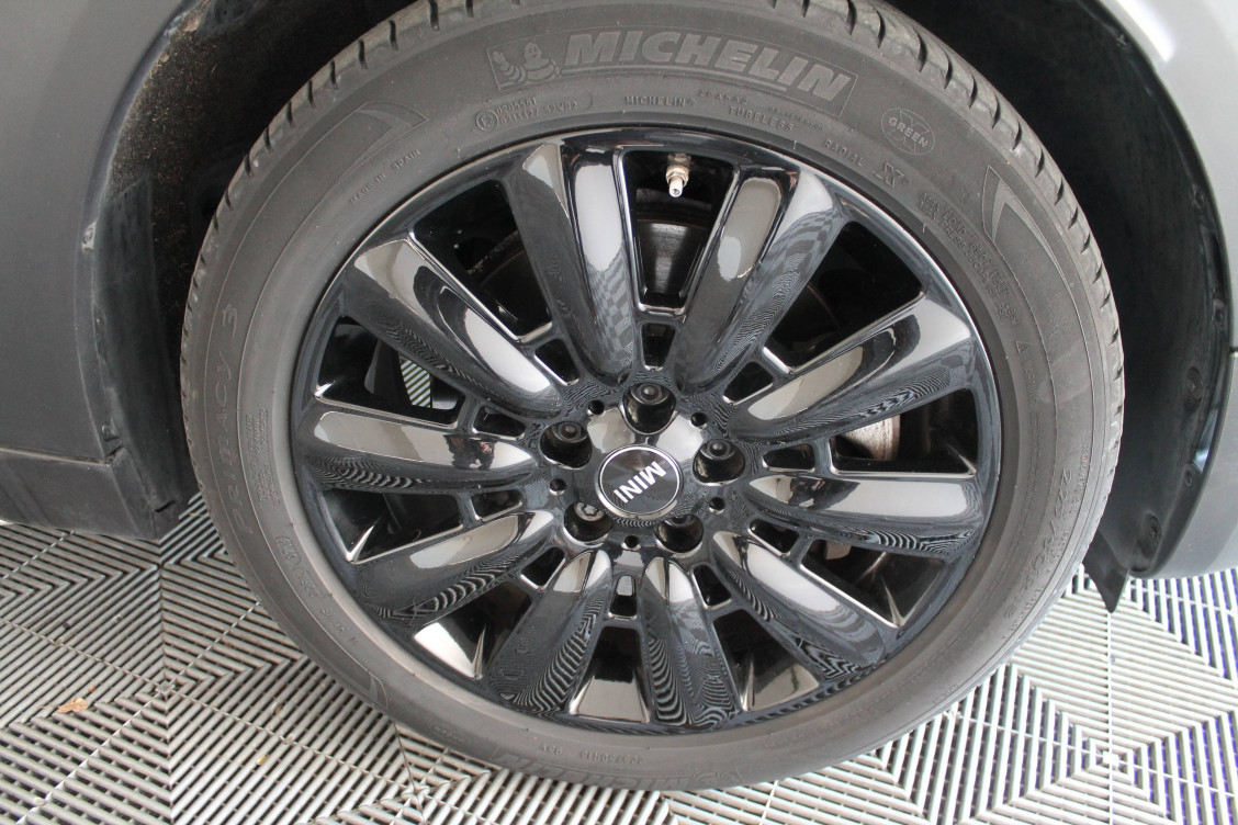 Acheter Mini Countryman F60 Countryman 136 - 88 ch ALL4 BVA6 Cooper SE Longstone 5p occasion dans les concessions du Groupe Faurie