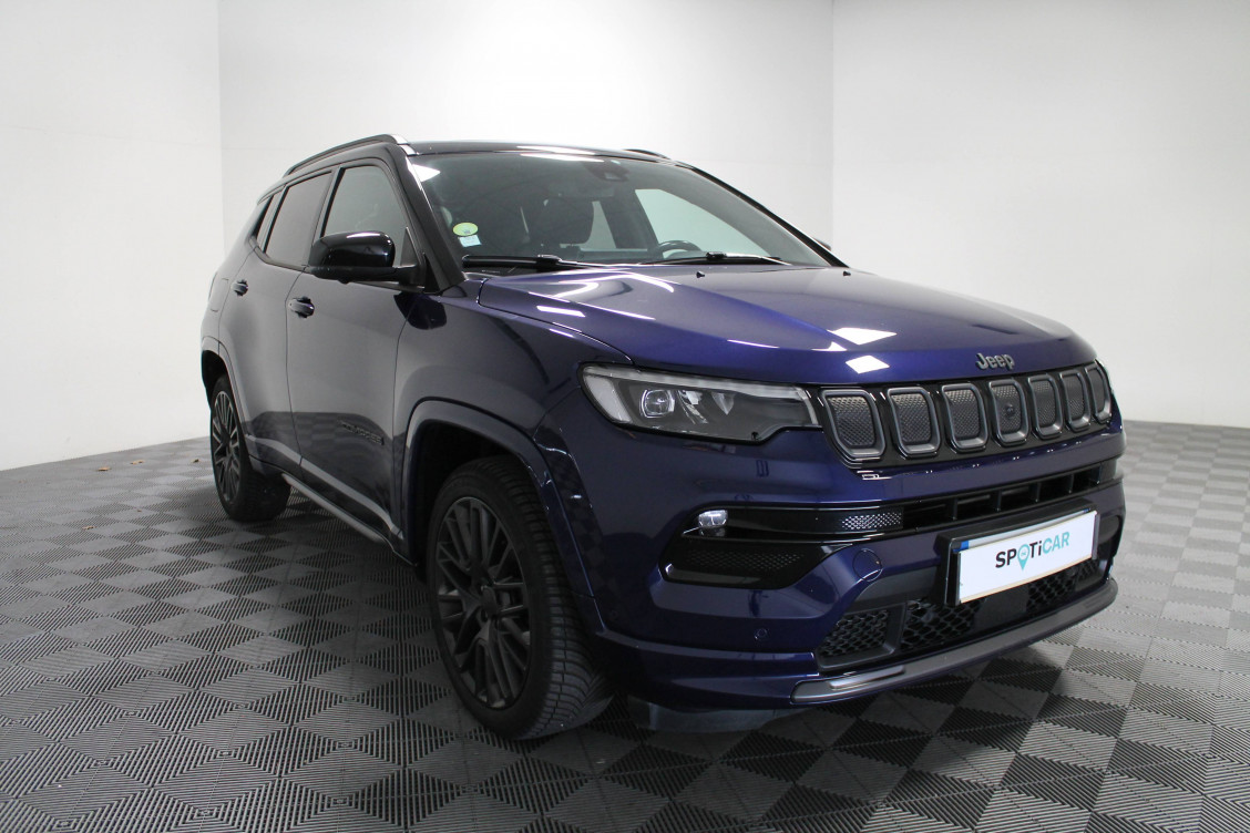 Acheter Jeep Compass Compass 1.6 I MultiJet II 130 ch BVM6 S 5p occasion dans les concessions du Groupe Faurie