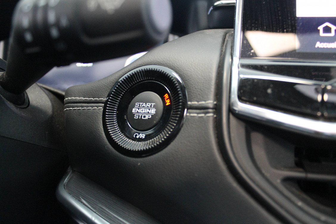 Acheter Jeep Compass Compass 1.6 I MultiJet II 130 ch BVM6 S 5p occasion dans les concessions du Groupe Faurie