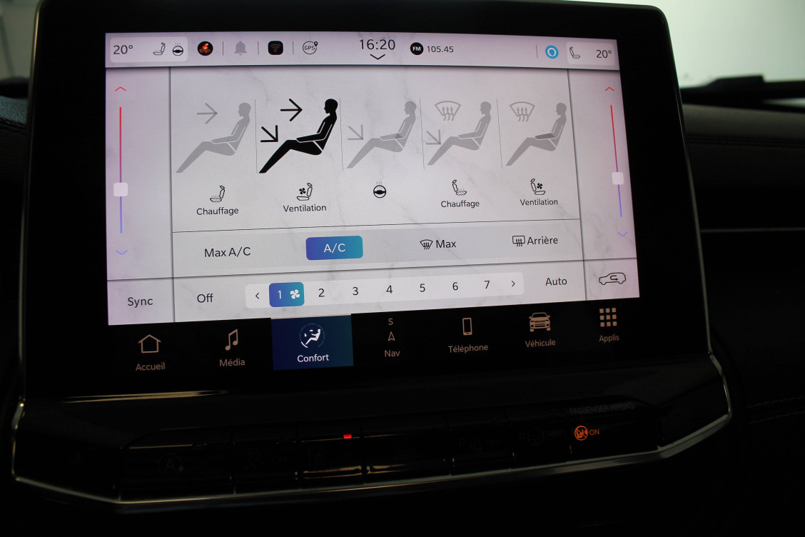 Acheter Jeep Compass Compass 1.6 I MultiJet II 130 ch BVM6 S 5p occasion dans les concessions du Groupe Faurie