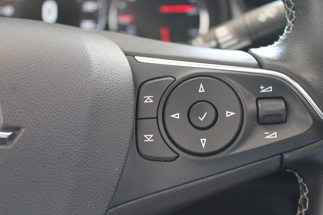 Acheter Opel Insignia Insignia Grand Sport 2.0 D 170 ch BlueInjection Elite 5p occasion dans les concessions du Groupe Faurie