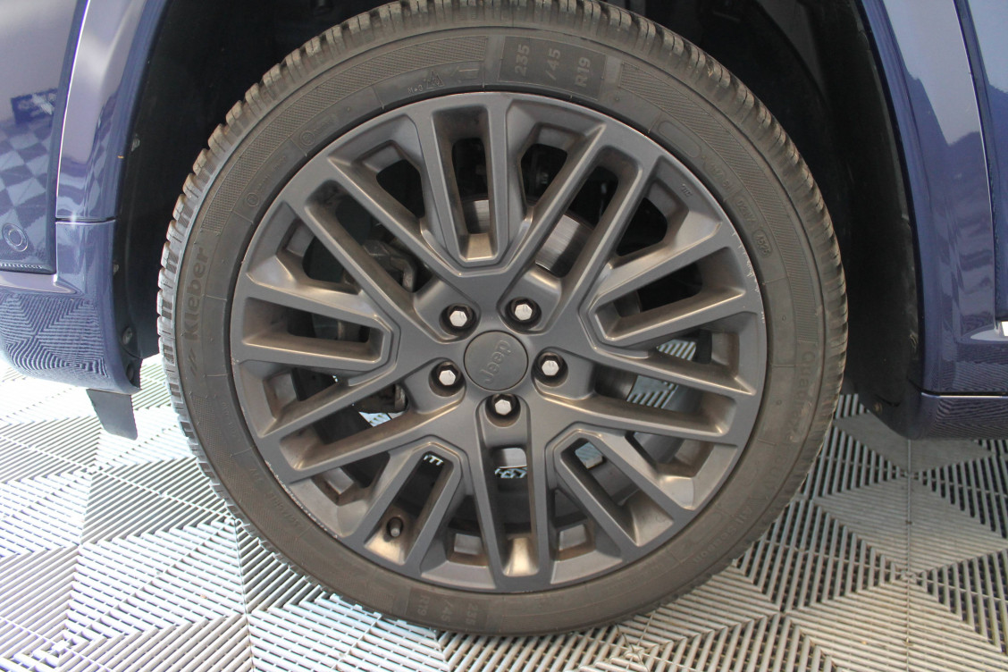 Acheter Jeep Compass Compass 1.6 I MultiJet II 130 ch BVM6 S 5p occasion dans les concessions du Groupe Faurie