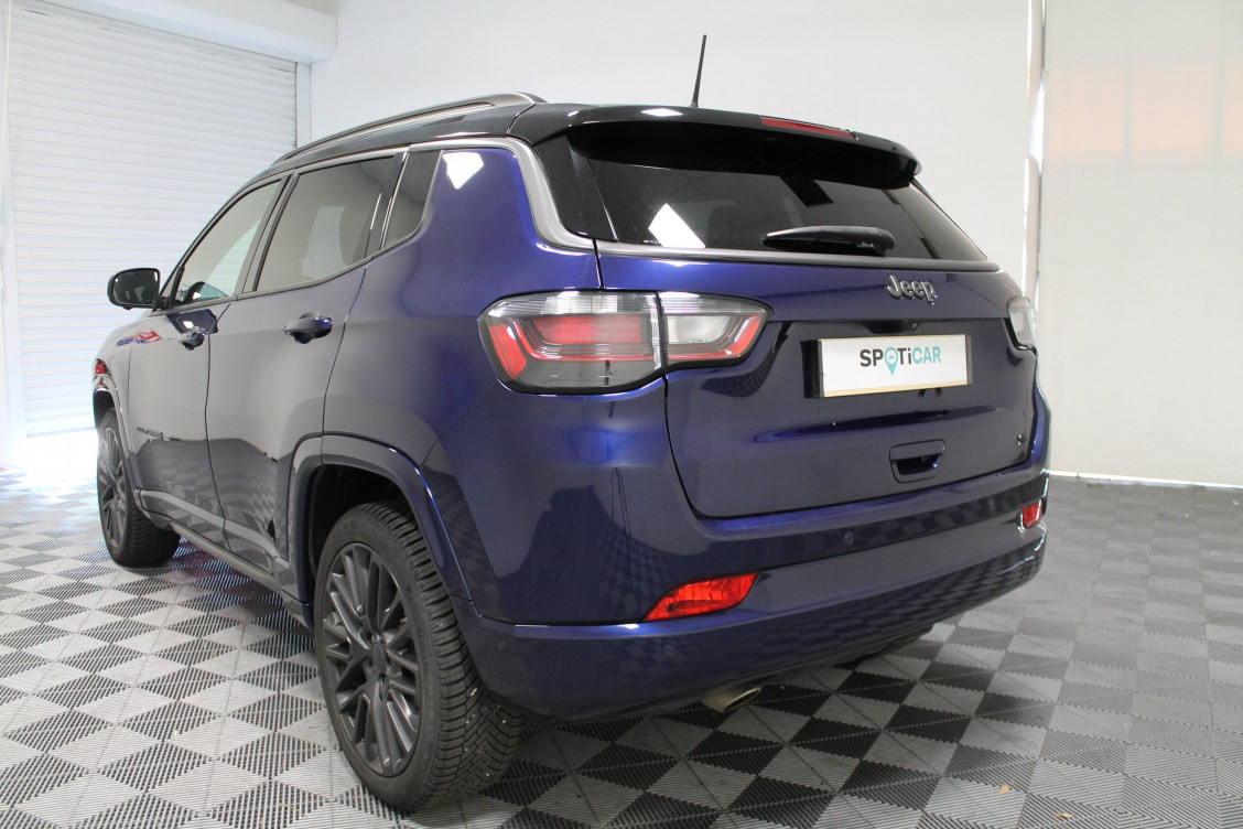 Acheter Jeep Compass Compass 1.6 I MultiJet II 130 ch BVM6 S 5p occasion dans les concessions du Groupe Faurie