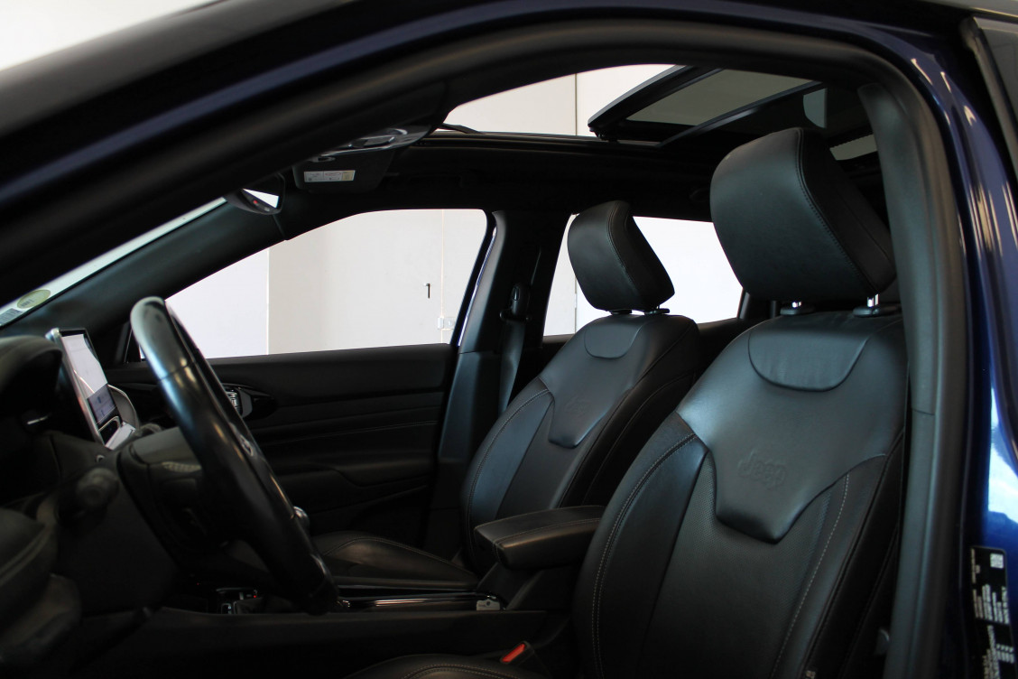 Acheter Jeep Compass Compass 1.6 I MultiJet II 130 ch BVM6 S 5p occasion dans les concessions du Groupe Faurie