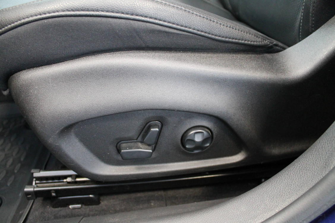 Acheter Jeep Compass Compass 1.6 I MultiJet II 130 ch BVM6 S 5p occasion dans les concessions du Groupe Faurie