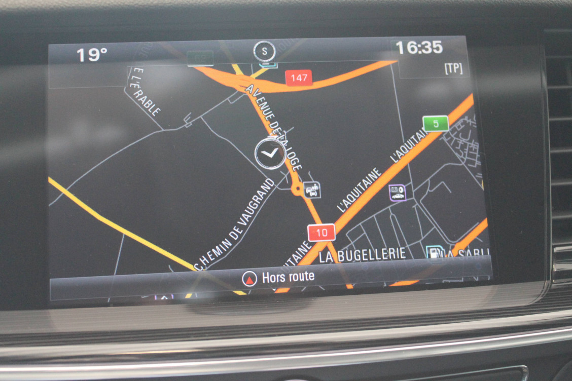 Acheter Opel Insignia Insignia Grand Sport 2.0 D 170 ch BlueInjection Elite 5p occasion dans les concessions du Groupe Faurie