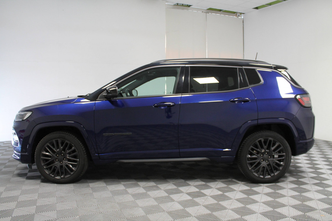 Acheter Jeep Compass Compass 1.6 I MultiJet II 130 ch BVM6 S 5p occasion dans les concessions du Groupe Faurie