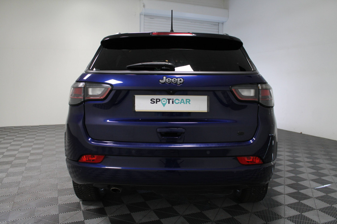 Acheter Jeep Compass Compass 1.6 I MultiJet II 130 ch BVM6 S 5p occasion dans les concessions du Groupe Faurie
