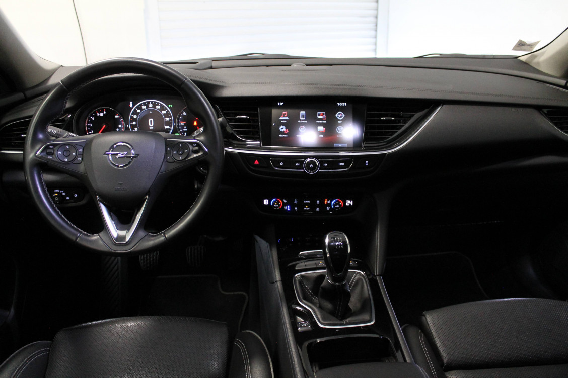 Acheter Opel Insignia Insignia Grand Sport 2.0 D 170 ch BlueInjection Elite 5p occasion dans les concessions du Groupe Faurie