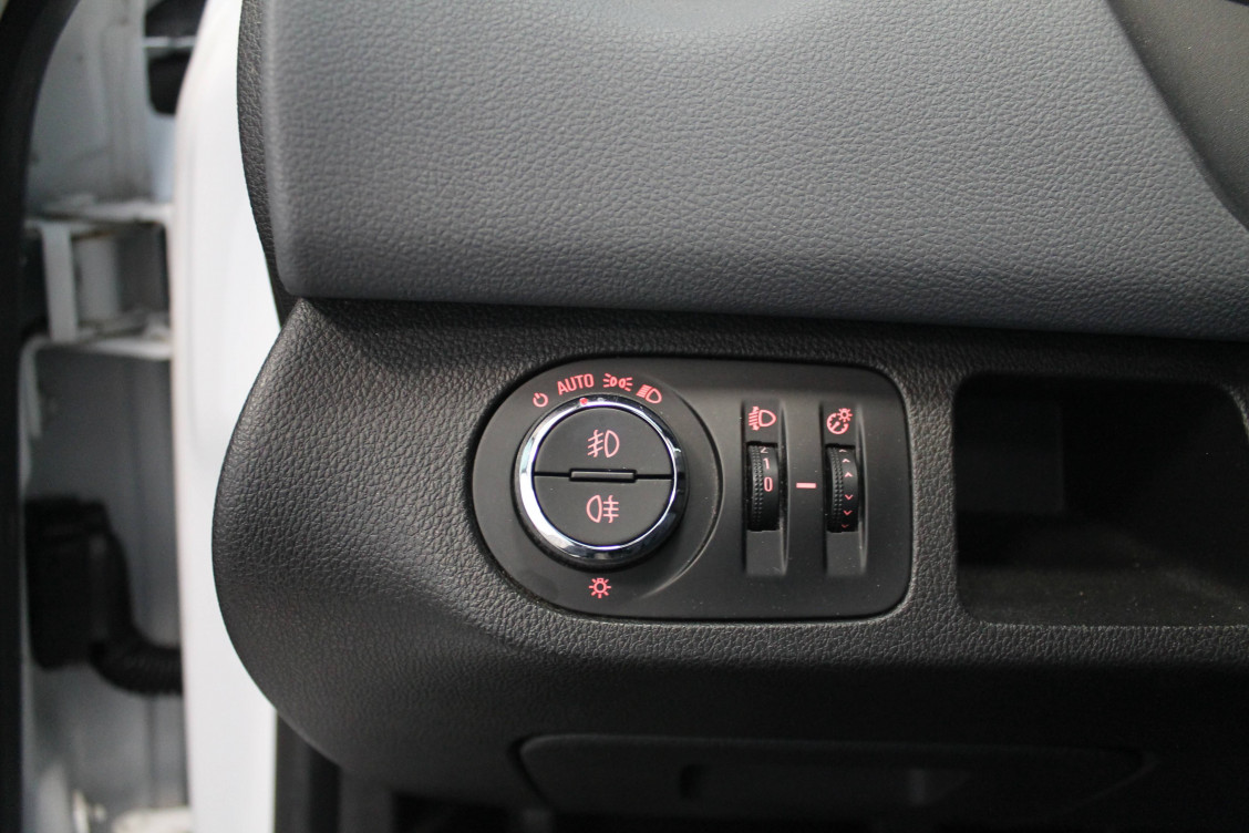 Acheter Opel Meriva Meriva 1.4 - 120 Twinport Connect Pack 5p occasion dans les concessions du Groupe Faurie